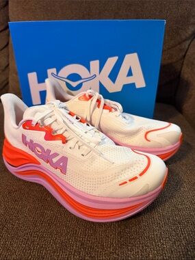 HOKA Skyward X (Reg Width)